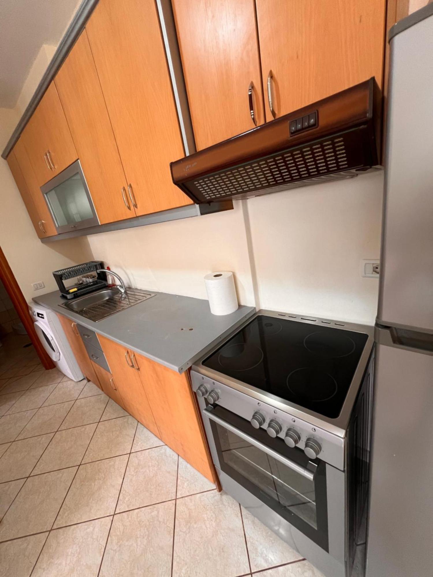 Majki Beach Apartments Sarandë エクステリア 写真