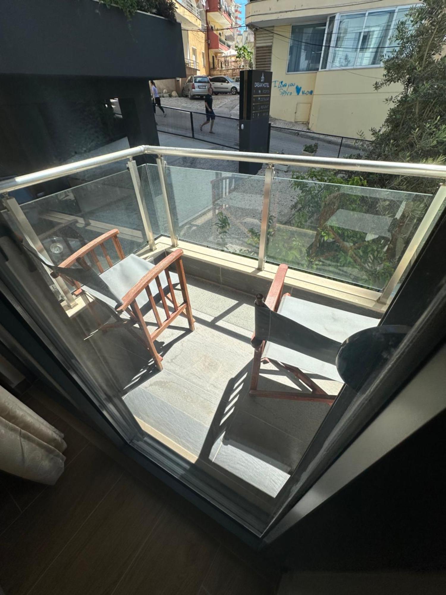 Majki Beach Apartments Sarandë エクステリア 写真